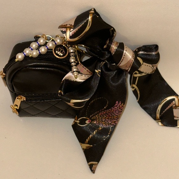 Mini style bag with Twilly🪷 - Picture 10 of 16